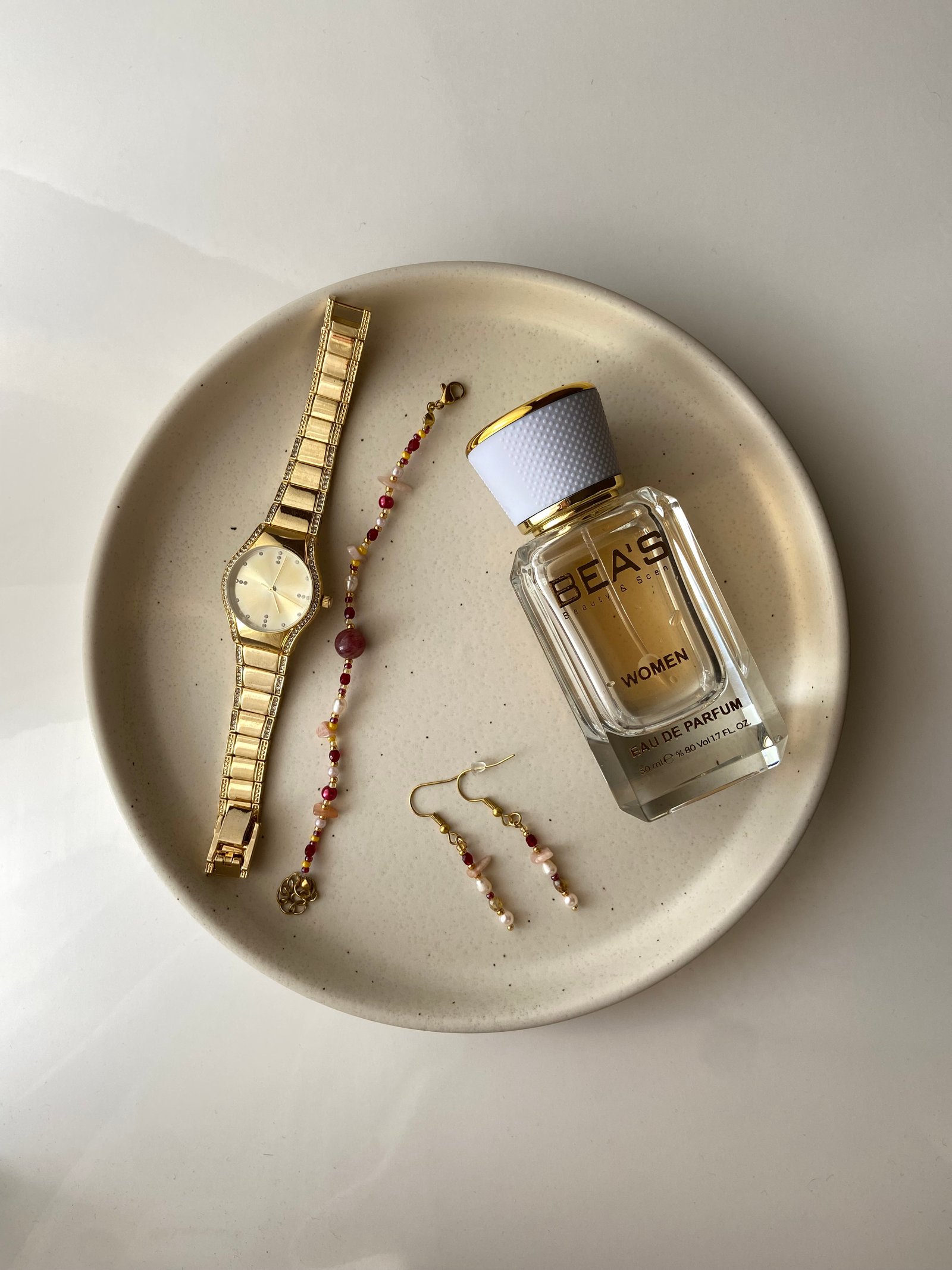 Simacsek-Kun Nikolett portfolio