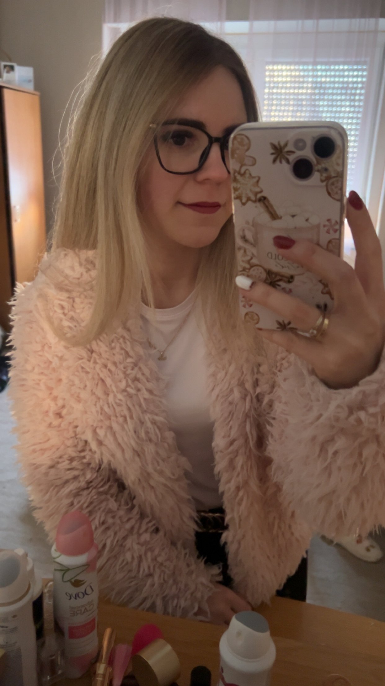 Szabó-Lantos Henrietta portfolio