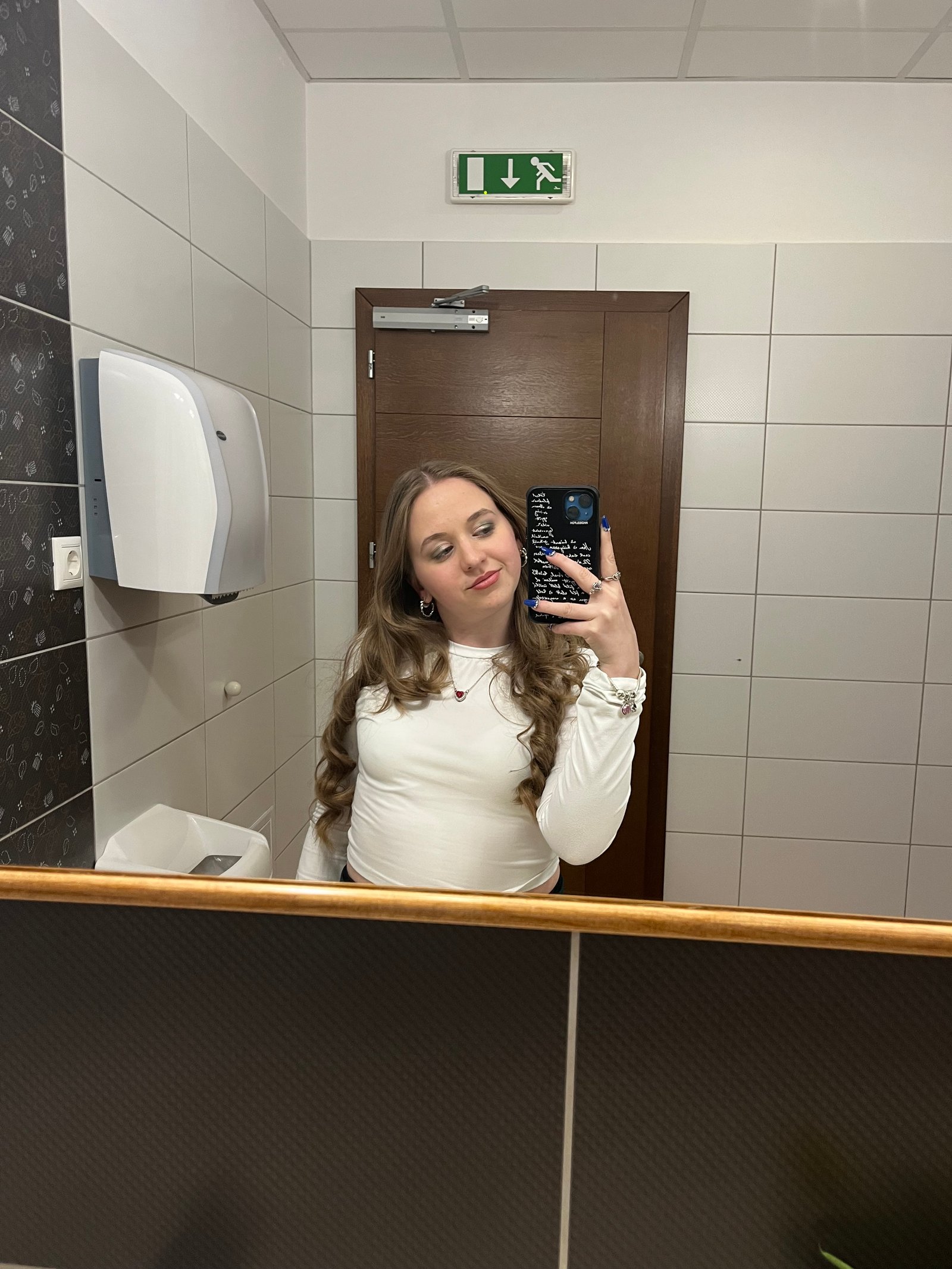 Szinesi Eszter portfolio